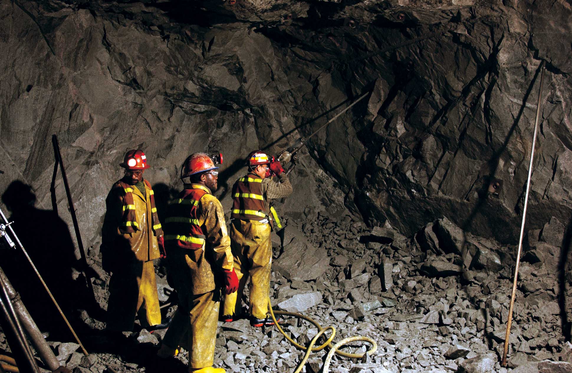 ehs-leader-ygp-work-health-and-safety-mines-regulation-2014-adopted